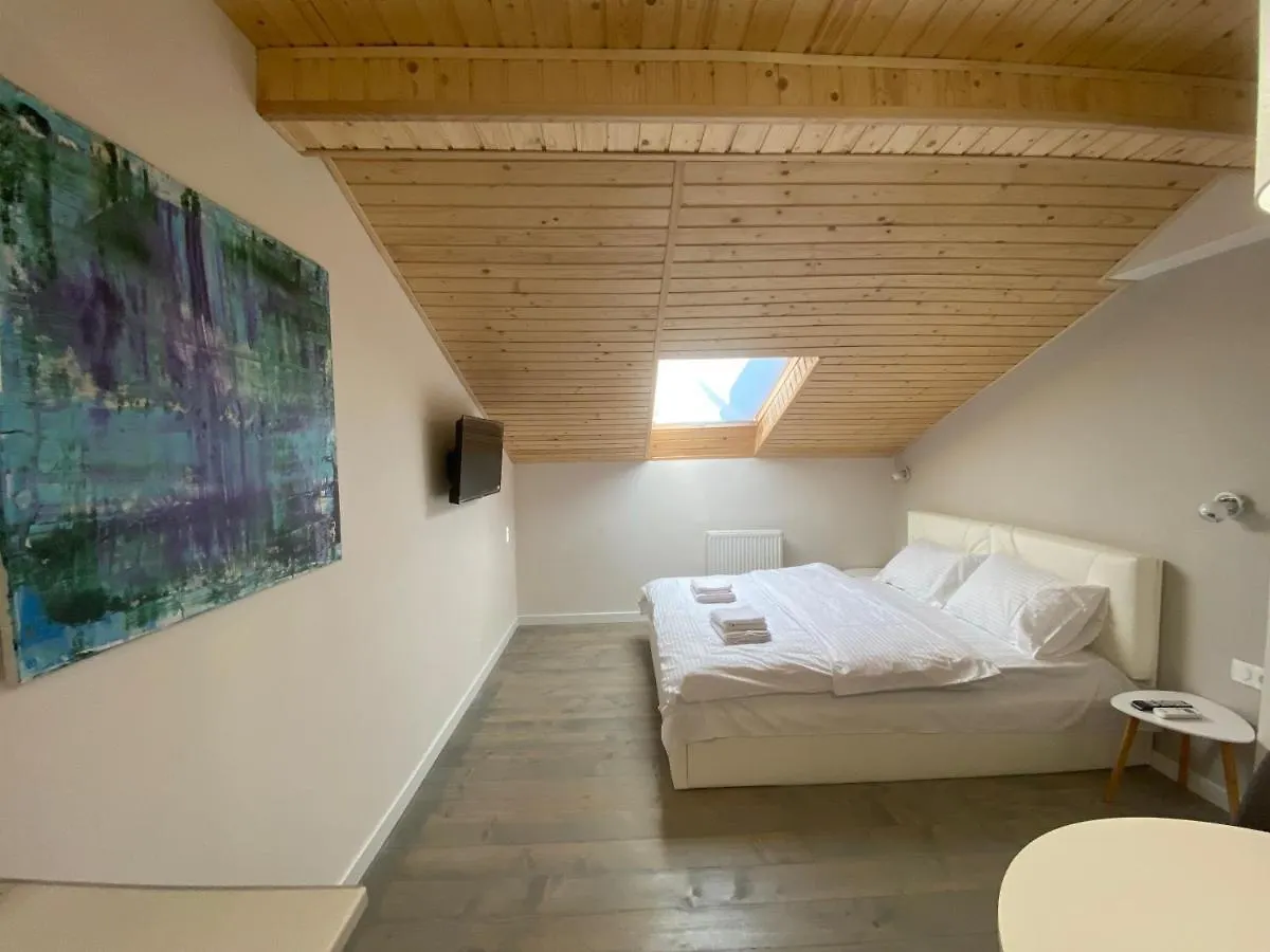 Квартира На Вулиці Лесі Українки 19 Leópolis Apartamento
